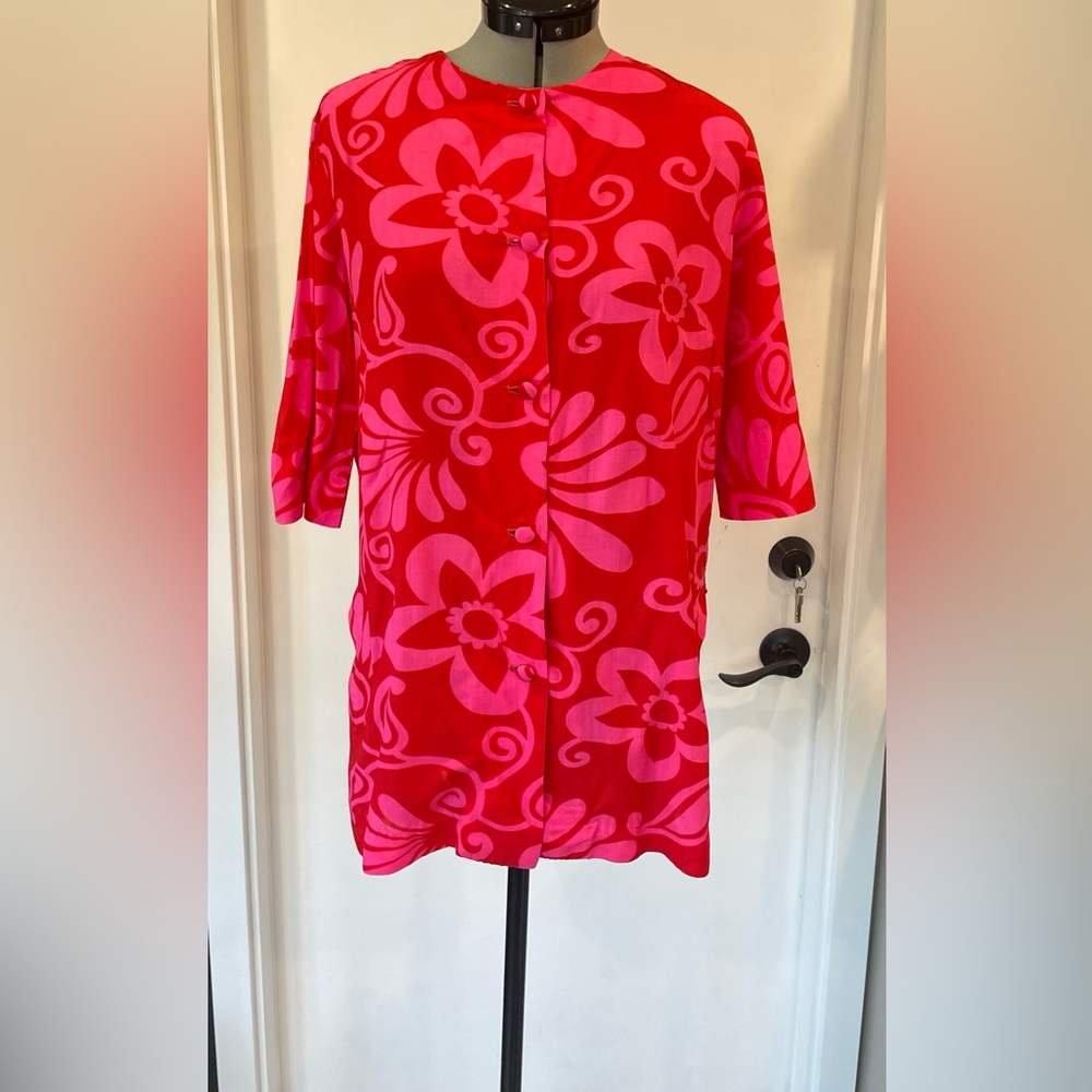 Vintage Liberty House Waikiki Tunic, floral, pink/red, covered buttons, S, GUC - Picture 8 of 9